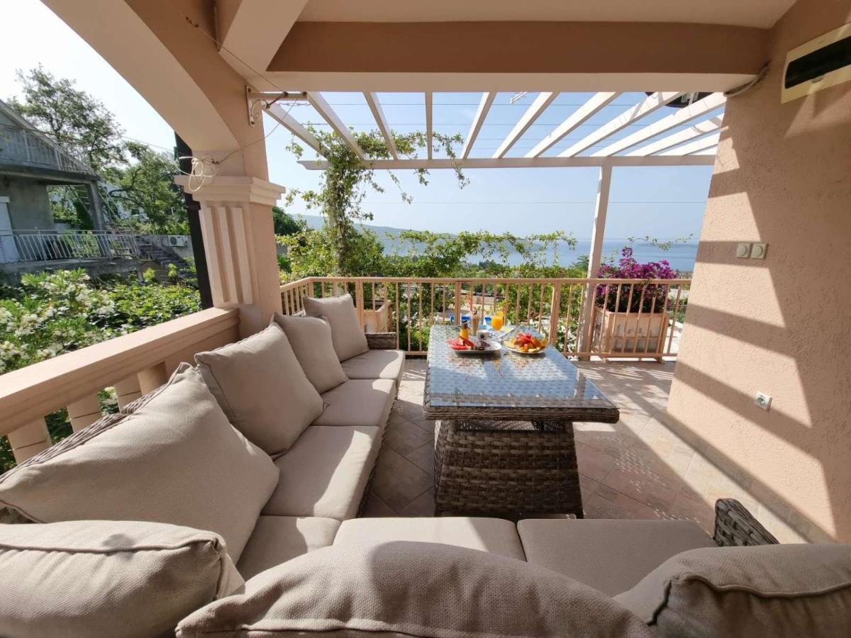 Apartments Popadic With Parking Herceg Novi Exterior foto